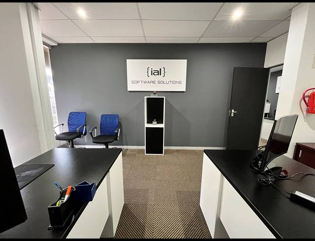 269M² OFFICE FOR SALE IN BALLITO DISTRICT